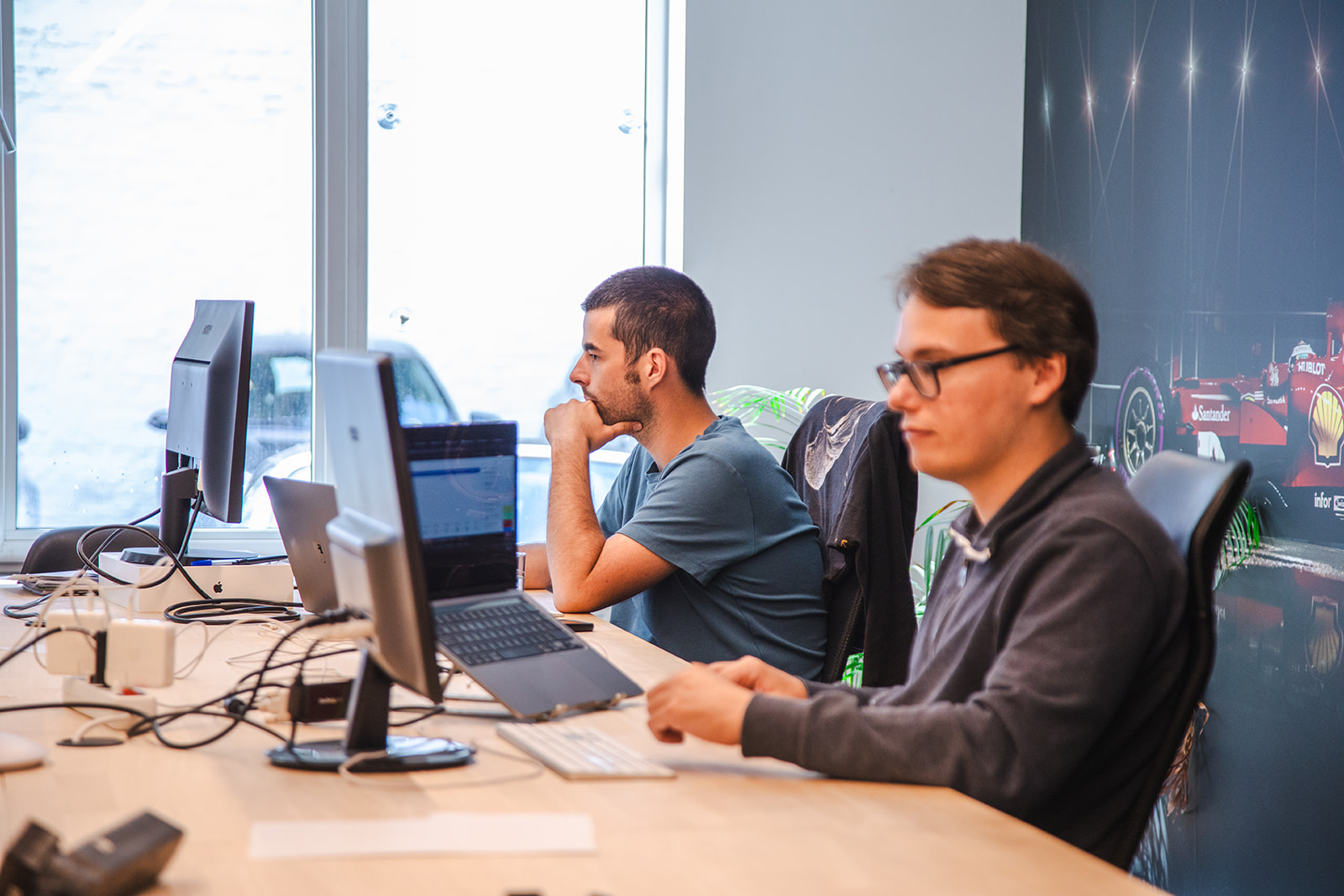 Dieter en Loran van Aware in gesprek over de Laravel documentatie